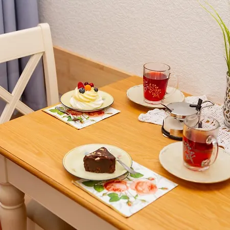 La Boheme - The Magic Of & Free Parking *