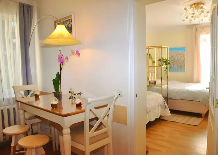 La Boheme - The Magic Of & Free Parking Riga