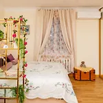 La Boheme - The Magic Of & Free Parking Apartman