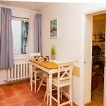 La Boheme - The Magic Of & Free Parking Apartman *